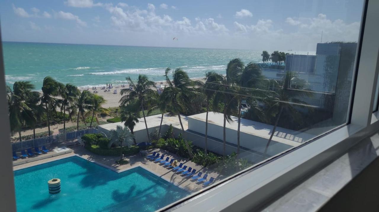 Sherry Frontenac Oceanfront Miami Beach Exterior foto